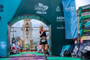 BIB: 5011
                            <button type="button" onclick="openModal(24868787)" class="btn btn-primary btn-sm float-right btn-popup" data-toggle="modal" data-target=".modal-high-quality">
                        <i class="fas fa-shopping-cart"></i> Add to Cart
                    </button>
                                            <button type="button" onclick="isThisMe(24868787, true)" class="btn btn-success btn-sm float-right btn-popup btn-isme hidden" data-toggle="tooltip" data-placement="bottom" title="นี่คือรูปของคุณใช่ไหม คลิกที่นี่เพื่อเอาเข้าอัลบั้ม">
                        <i class="fas fa-plus"></i> Add to album
                    </button>
                    <button type="button" onclick="isThisMe(24868787, false)" class="btn btn-warning btn-sm float-right btn-popup btn-isnotme hidden">
                        <i class="fas fa-ban"></i> Remove from album
                    </button>